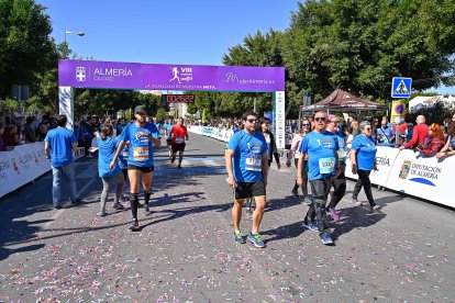 Carrera del Día de la Mujer en Almería. Llegadas a meta de 11:30 a 11:45 horas.