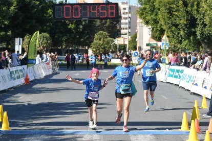 Carrera del Día de la Mujer en Almería. Llegadas a meta de 11:30 a 11:45 horas.
