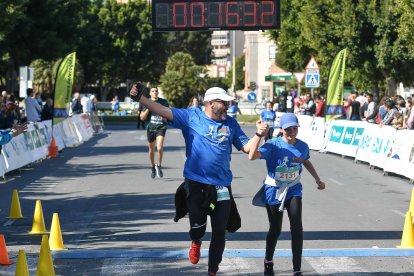 Carrera del Día de la Mujer en Almería. Llegadas a meta de 11:30 a 11:45 horas.