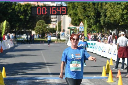 Carrera del Día de la Mujer en Almería. Llegadas a meta de 11:30 a 11:45 horas.