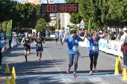 Carrera del Día de la Mujer en Almería. Llegadas a meta de 11:30 a 11:45 horas.