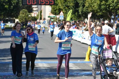 Carrera del Día de la Mujer en Almería. Llegadas a meta de 11:30 a 11:45 horas.