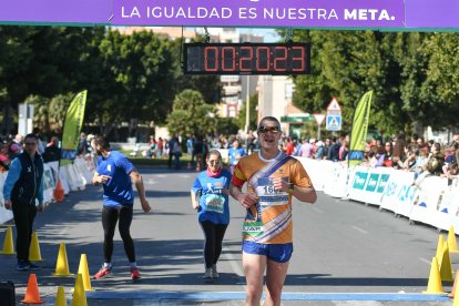 Carrera del Día de la Mujer en Almería. Llegadas a meta de 11:30 a 11:45 horas.