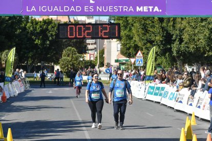 Carrera del Día de la Mujer en Almería. Llegadas a meta de 11:30 a 11:45 horas.