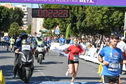 Carrera del Día de la Mujer en Almería. Llegadas a meta de 11:30 a 11:45 horas.