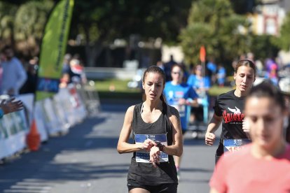 Carrera del Día de la Mujer en Almería. Llegadas a meta de 11:30 a 11:45 horas.