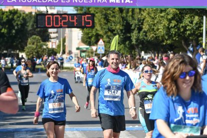 Carrera del Día de la Mujer en Almería. Llegadas a meta de 11:30 a 11:45 horas.