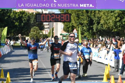 Carrera del Día de la Mujer en Almería. Llegadas a meta de 11:30 a 11:45 horas.