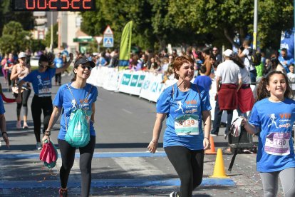 Carrera del Día de la Mujer en Almería. Llegadas a meta de 11:30 a 11:45 horas.