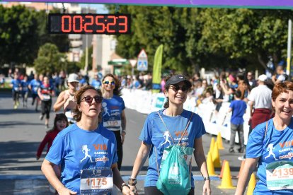 Carrera del Día de la Mujer en Almería. Llegadas a meta de 11:30 a 11:45 horas.