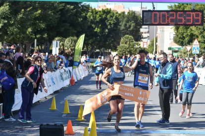 Carrera del Día de la Mujer en Almería. Llegadas a meta de 11:30 a 11:45 horas.