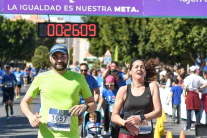 Carrera del Día de la Mujer en Almería. Llegadas a meta de 11:30 a 11:45 horas.