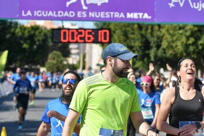 Carrera del Día de la Mujer en Almería. Llegadas a meta de 11:30 a 11:45 horas.