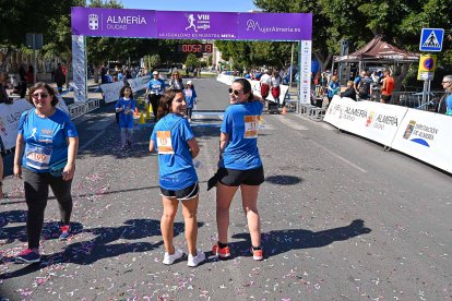 Carrera Día de la Mujer -  Llegadas de 12 a 12:30 horas.