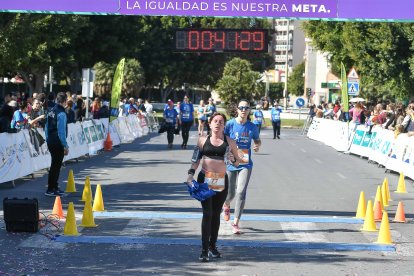Carrera Día de la Mujer -  Llegadas de 12 a 12:30 horas.