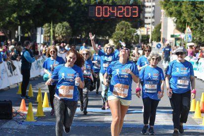 Carrera Día de la Mujer -  Llegadas de 12 a 12:30 horas.
