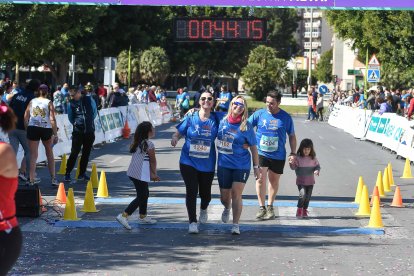 Carrera Día de la Mujer -  Llegadas de 12 a 12:30 horas.