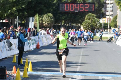 Carrera Día de la Mujer -  Llegadas de 12 a 12:30 horas.