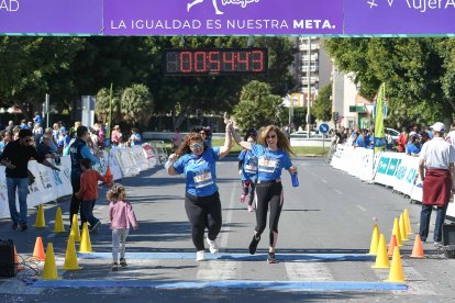 Carrera Día de la Mujer -  Llegadas de 12 a 12:30 horas.
