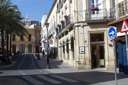 Cierre de las terrazas y bares del centro, el km 0.