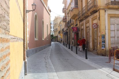 Puerta de los Perdones de la iglesia de San Pedro, calle Ricardos.