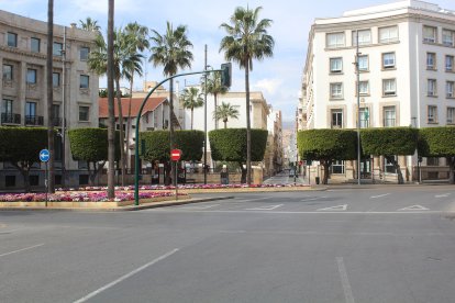 Museo Doña Pakyta y calle Gerona.