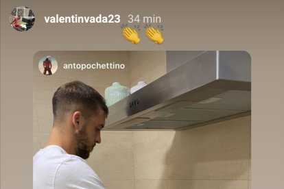 Vada cocinando en casa.