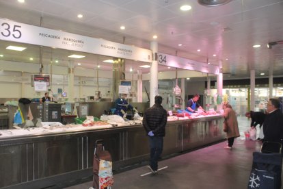 Zona de pescadería del Mercado Central.