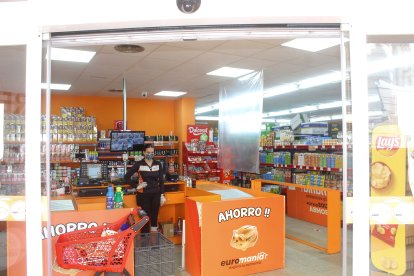 Caja del supermercado de Plaza de San Pedro.