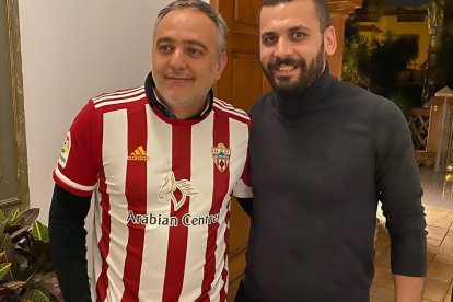 Yilmaz en Egipto y la rojiblanca siempre presente.