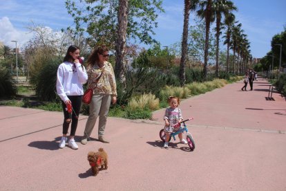 Jugando en el Parque de la Estación.
