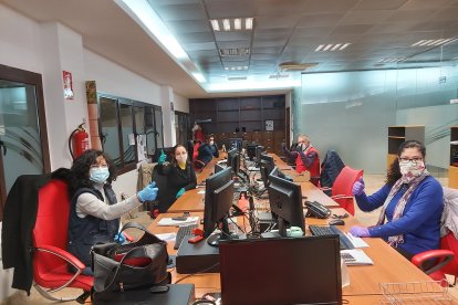 Área comercial CASI Aeropuerto.