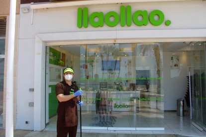 Llaollao, establecimiento situado en el Paseo Marítimo.