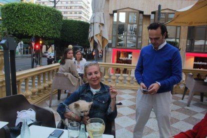 Burana, en el Paseo de Almería.