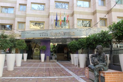 Reabierto el Nuevo Hotel Torreluz.