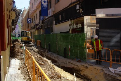 Obras en la calle Padre Luque.