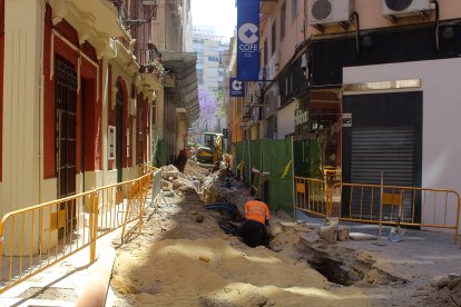 Obras en la calle Padre Luque.