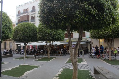 Terrazas de la hostelería de la Plaza Marqués de Heredia.