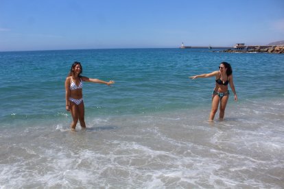 Las Playas de Almería en el primer día de la Fase 2.