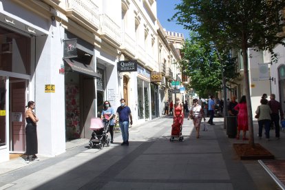 Calle Reyes Católicos.