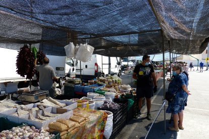 Mercadillo de la Bola Azul.