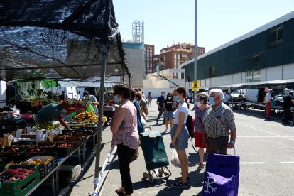 Mercadillo de la Bola Azul.