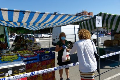 Mercadillo de la Bola Azul.