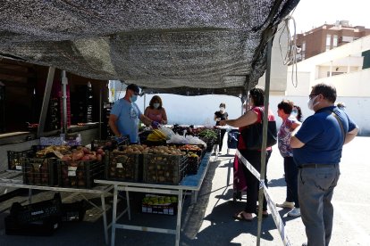 Mercadillo de la Bola Azul.