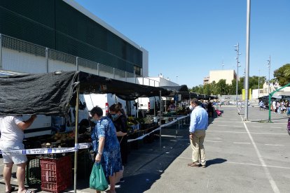 Mercadillo de la Bola Azul.