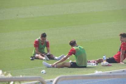 Aguza, Francis y César de la Hoz.