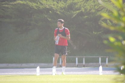 Juan Ibiza se refresca.