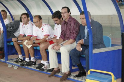 El banquillo del Almería con Emery, Carcedo...