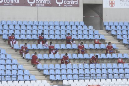 Los suplentes.
