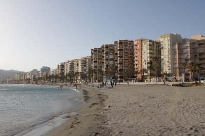 Atípica noche de San Juan marcada por el coronavirus.